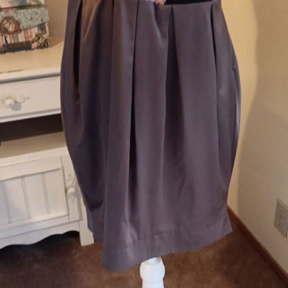Minuet Peach and Taupe Sleeveless Dress - Picture 3 of 10